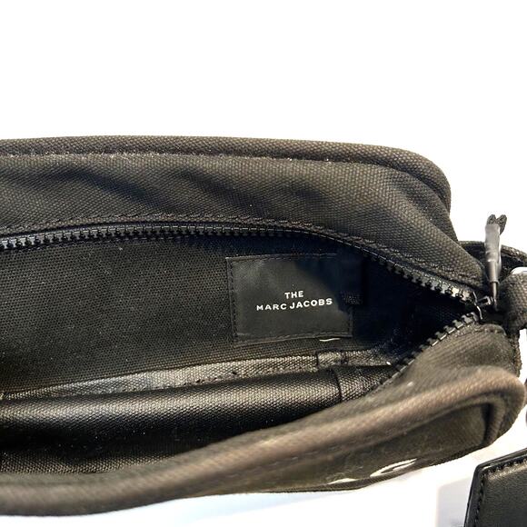 Marc Jacobs Adjustable Strap Crossbody "The Camera Bag" - Picture 7 of 12